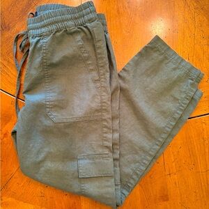 J. Crew Olive Ankle Cargo Pants size 0 25” inseam Linen cotton blend